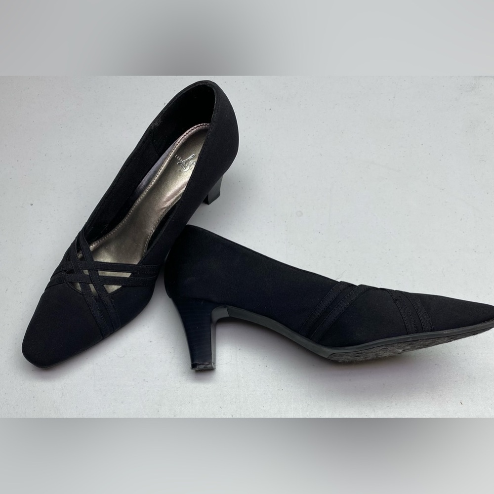 Life Stride “Sanoma”BLK Heeled Pumps, 8.5W Spring Sale
